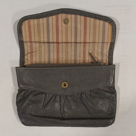 Buxton Grey Leather Card Holder - Picture 4 of 6